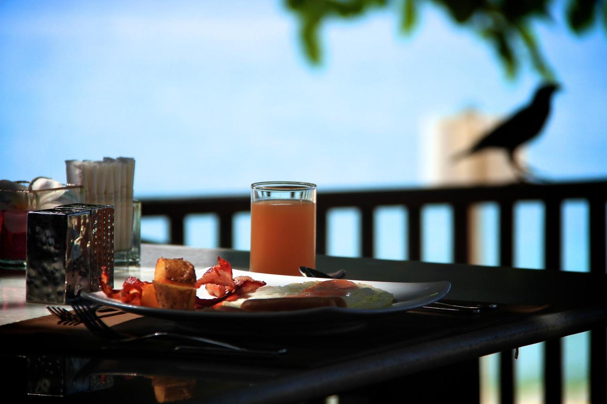 The Hive Hotel Lamai Beach (Koh Samui) Exterior foto
